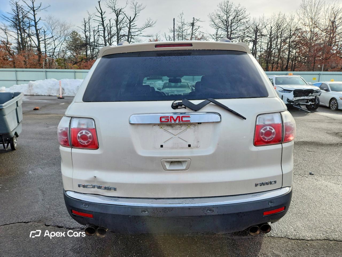 GMC Acadia 2012