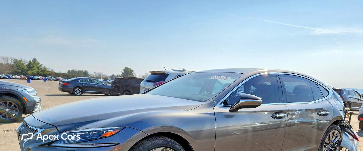 Lexus LS 2019 - Image 1 of 5