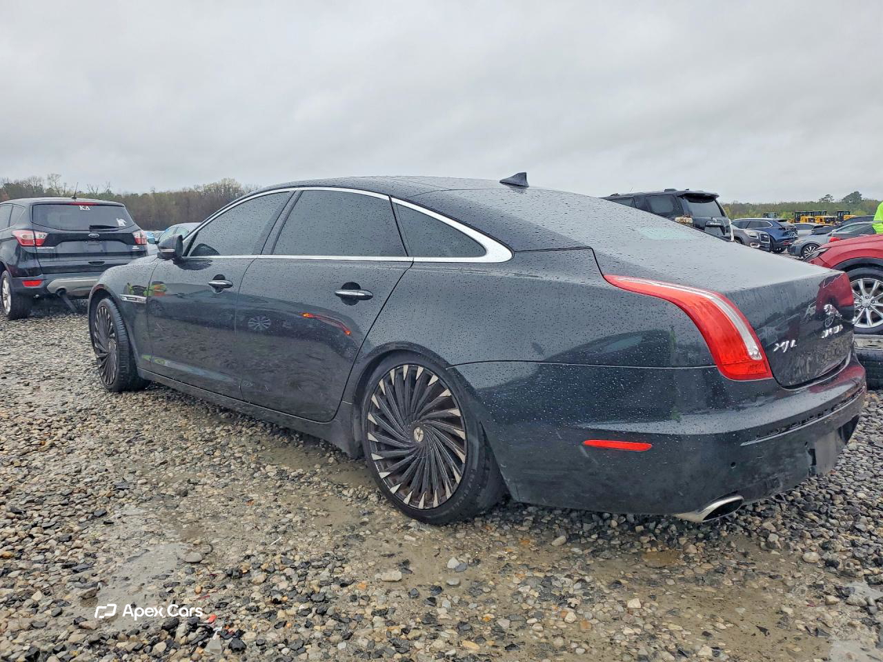 Jaguar XJ 2013