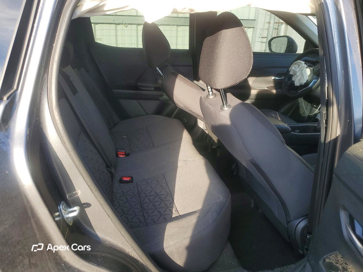 Nissan Kicks 2025