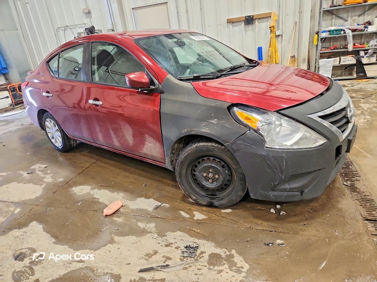 Nissan Versa 2017