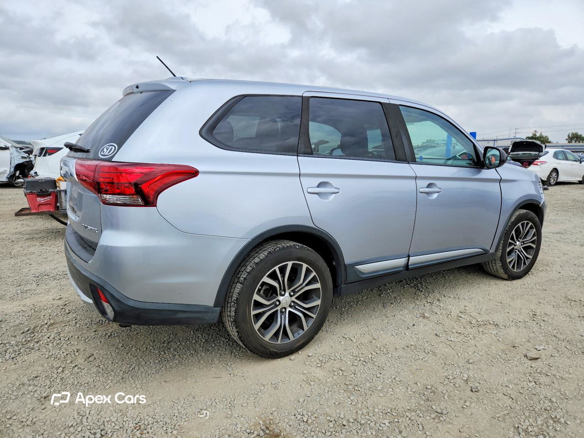 Mitsubishi Outlander 2016