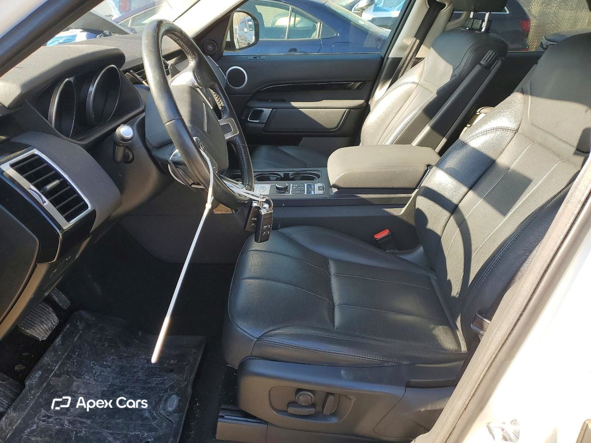 Land Rover Discovery 2018