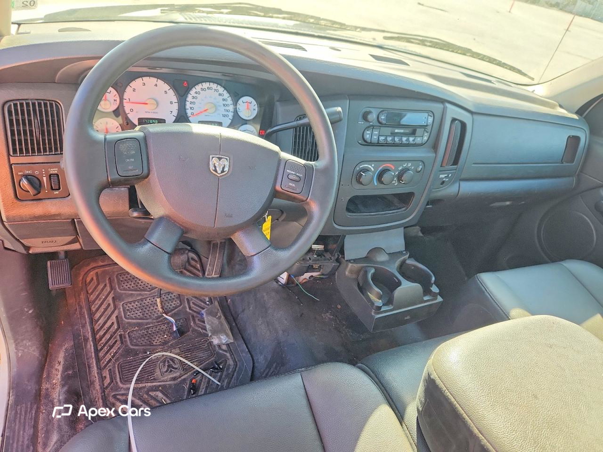 Dodge RAM 2005