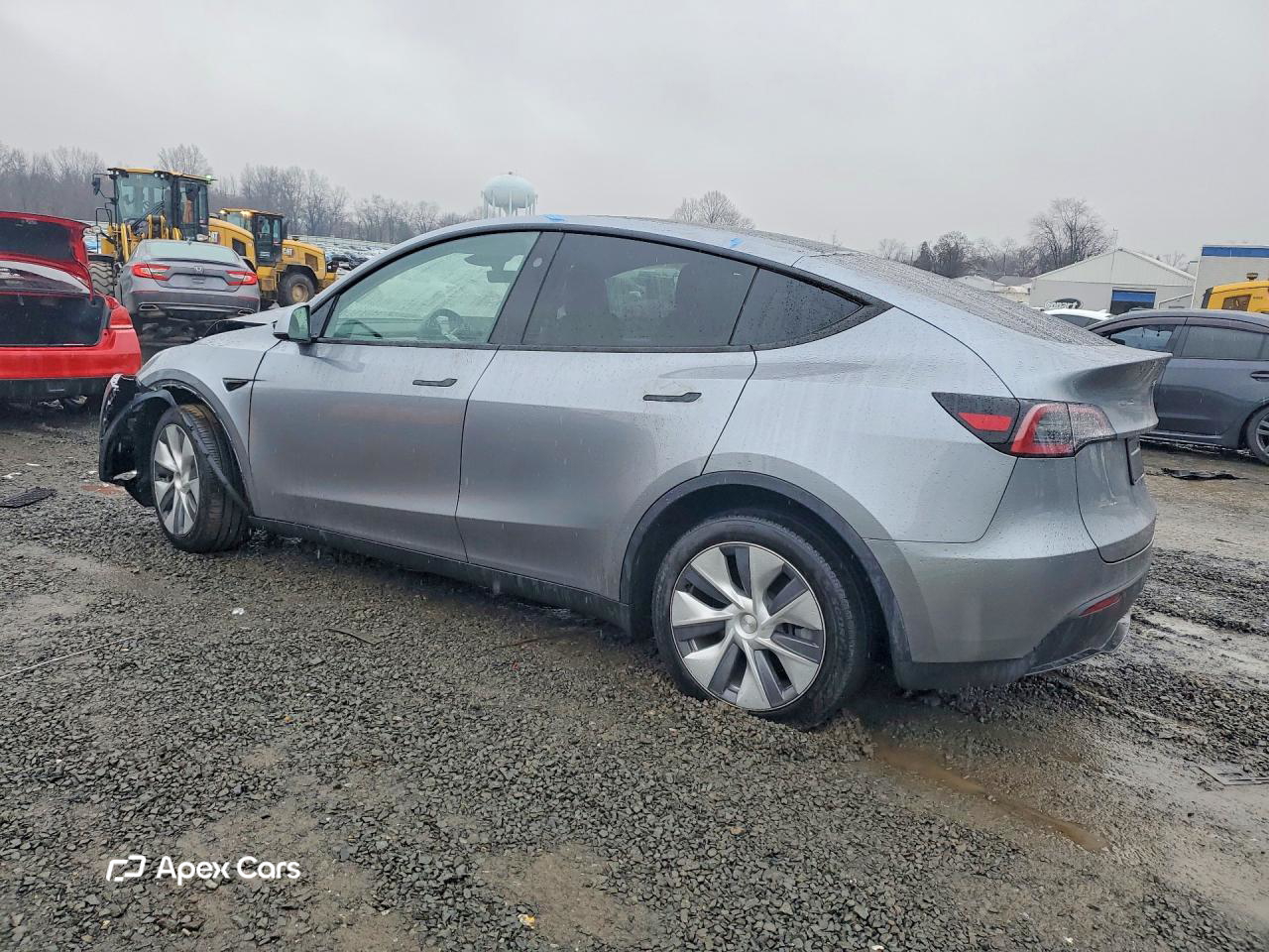 Tesla Model Y 2024