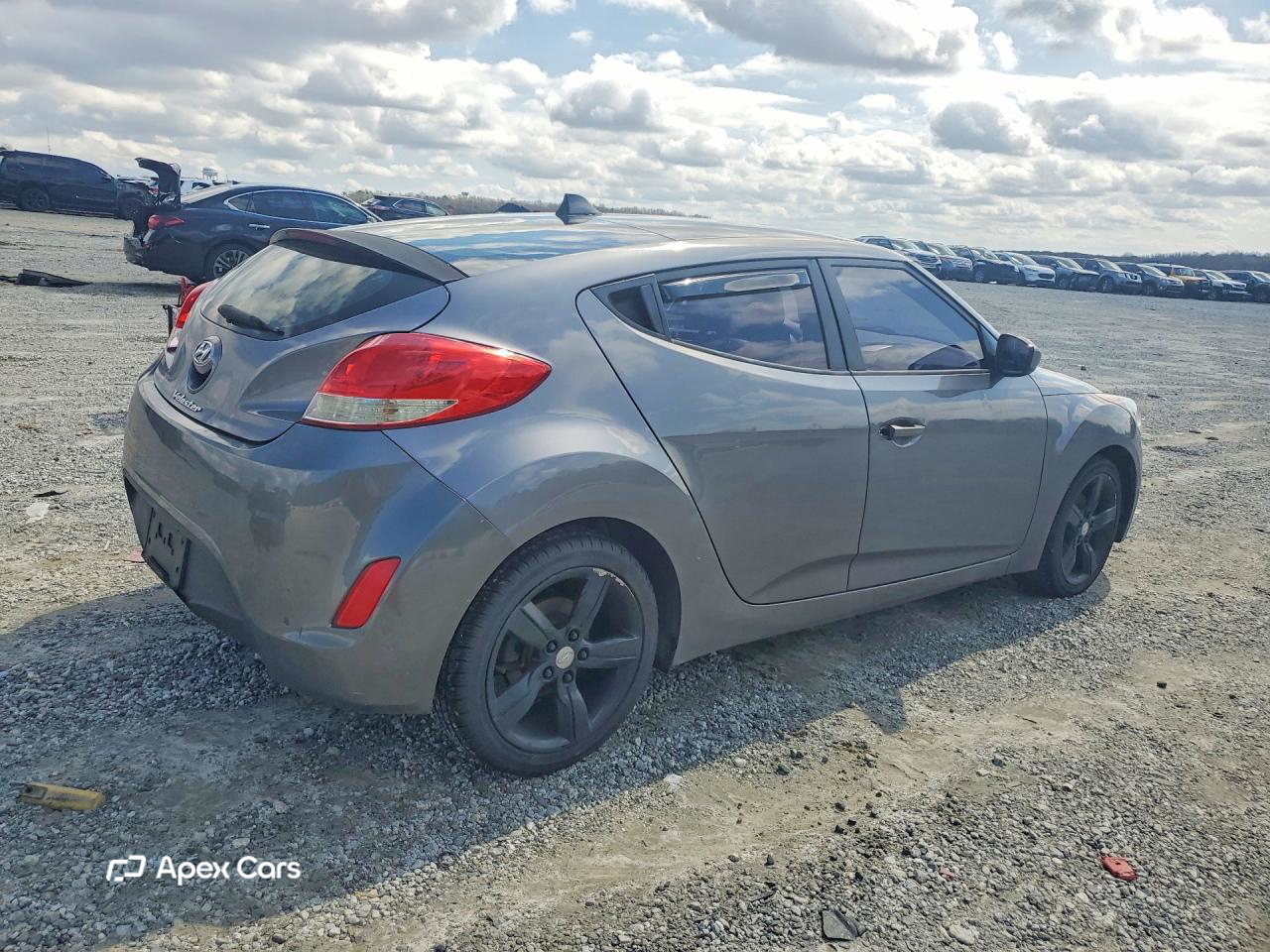 Hyundai Veloster 2013