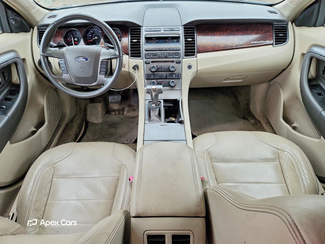 Ford Taurus 2011