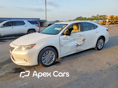 Lexus ES 2013 - Image 1 of 13