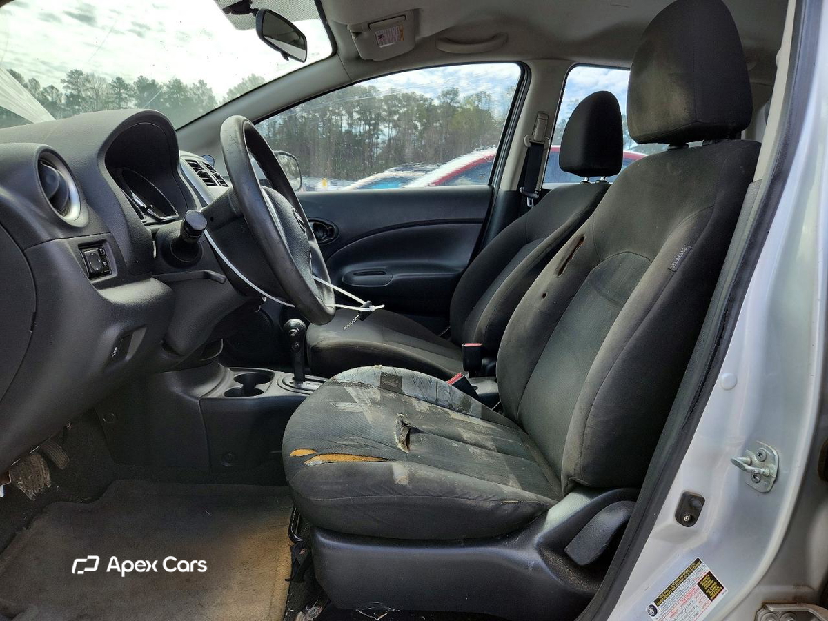 Nissan Versa 2014