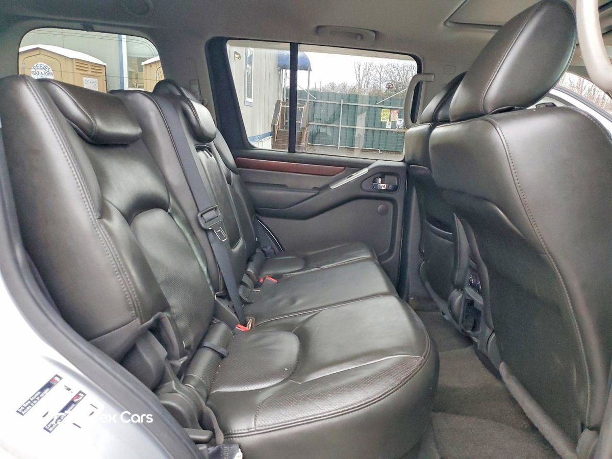 Nissan Pathfinder 2011