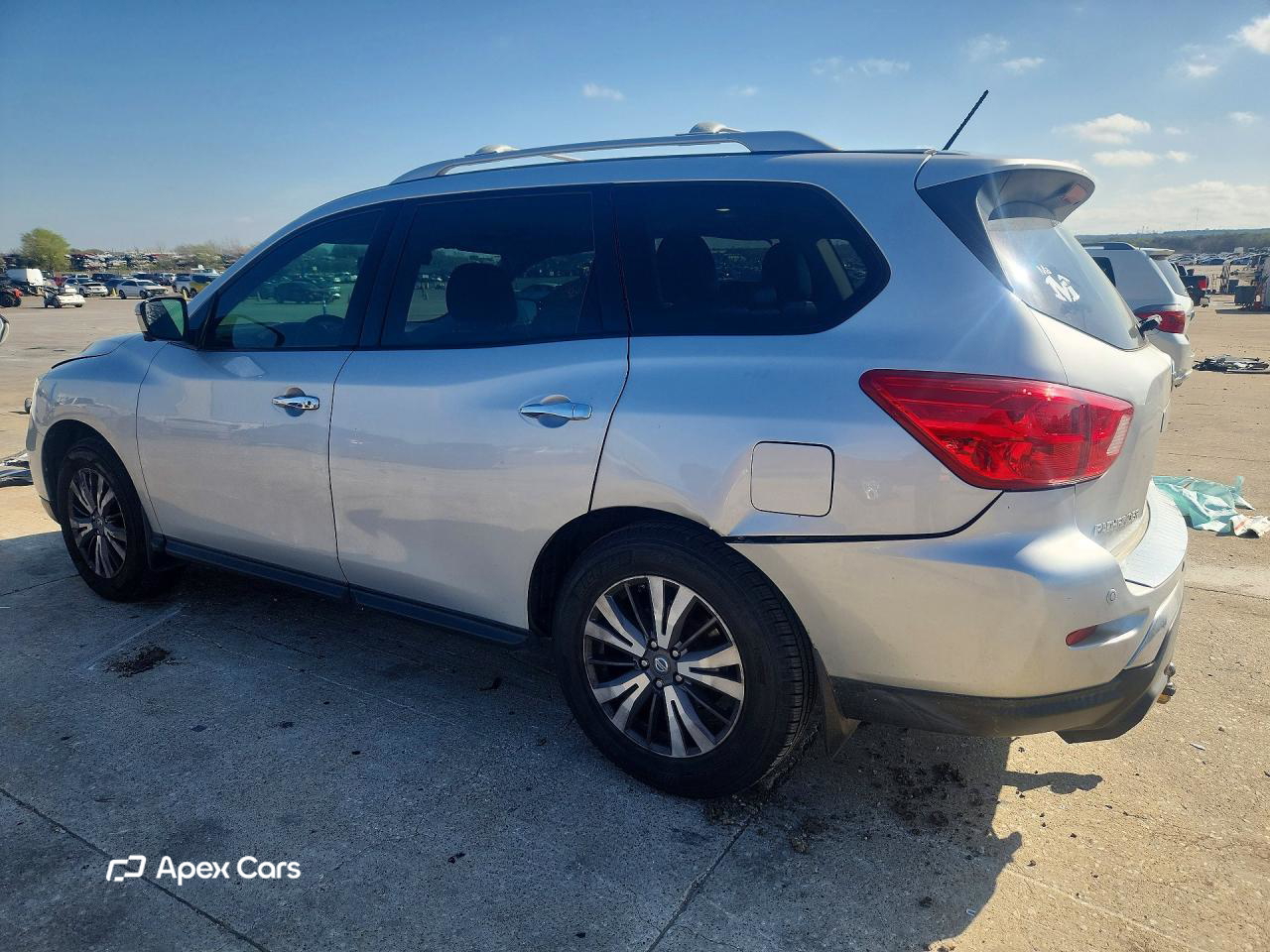 Nissan Pathfinder 2017