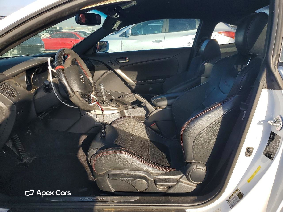 Hyundai Genesis 2014