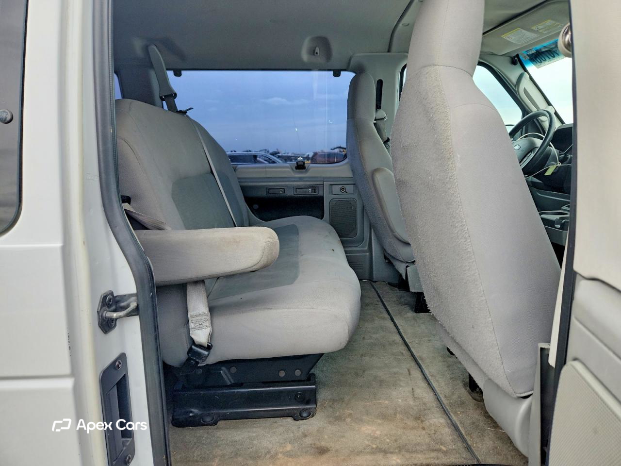 Ford Econoline 2013