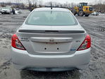 Nissan Versa 2015