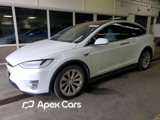 Tesla Model X 2021 - Image 1 of 13
