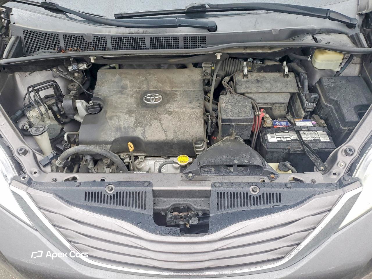 Toyota Sienna 2016