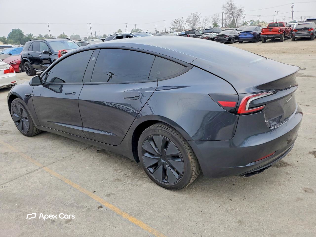 Tesla Model 3 2025
