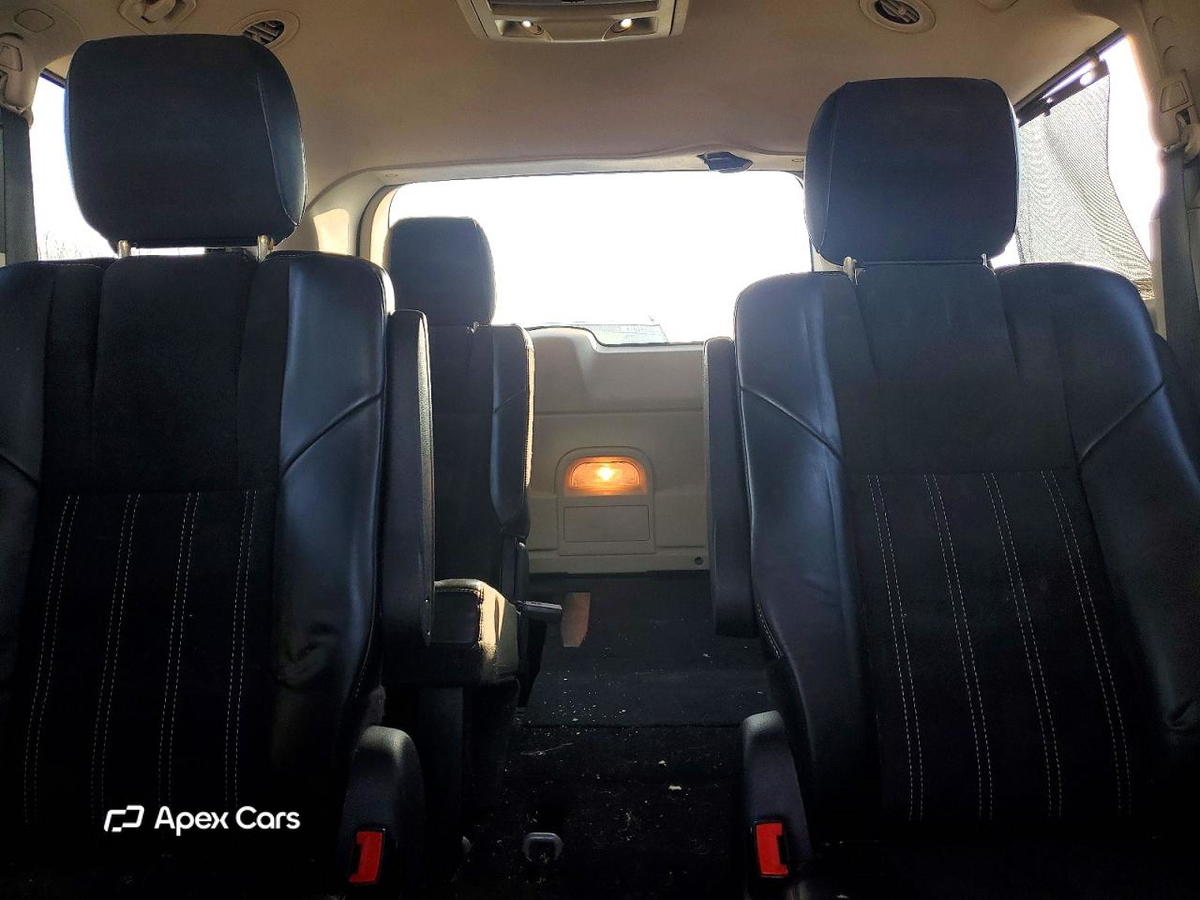 Chrysler Voyager 2014