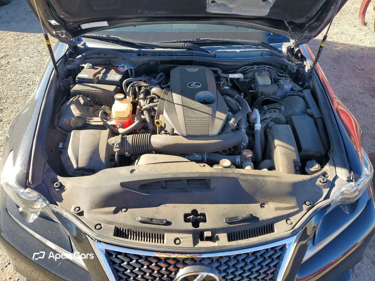 Lexus IS 2016