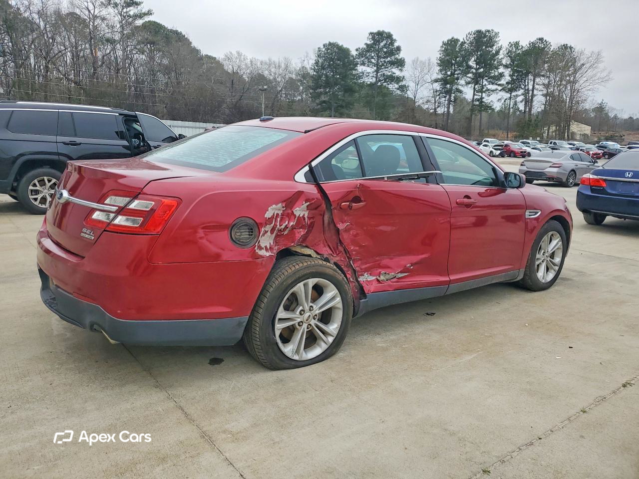 Ford Taurus 2015