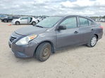 Nissan Versa 2015