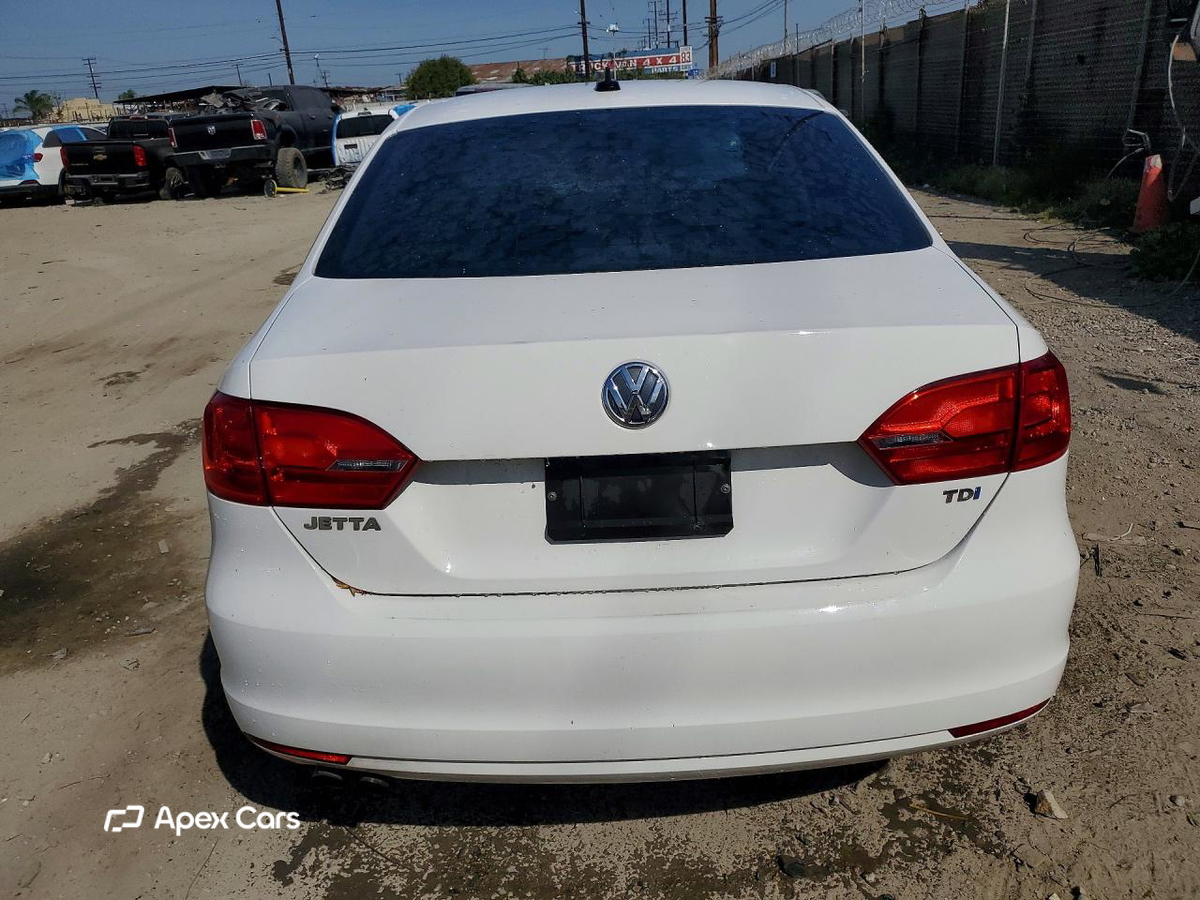 Volkswagen Jetta 2014