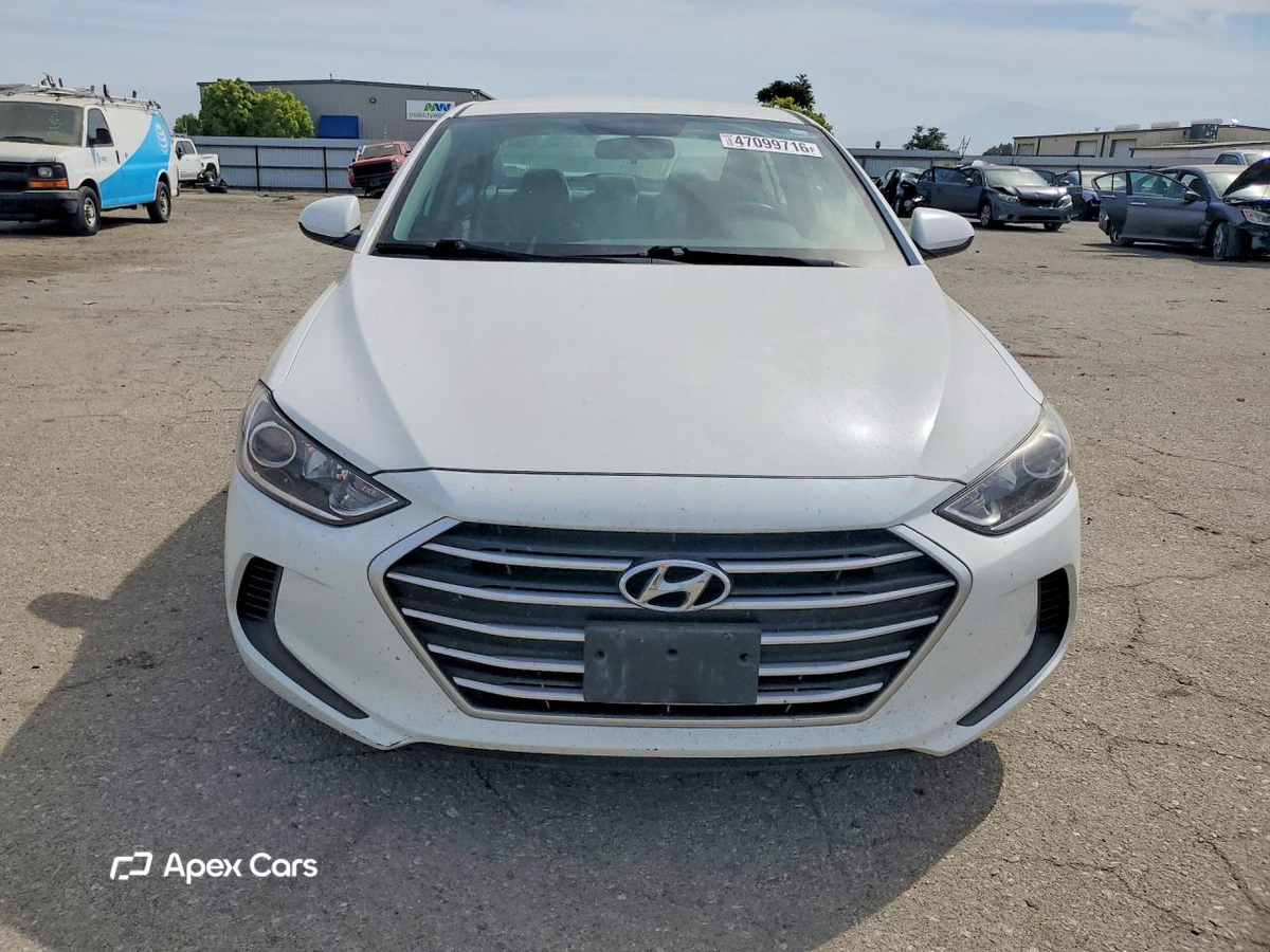 Hyundai Elantra 2017