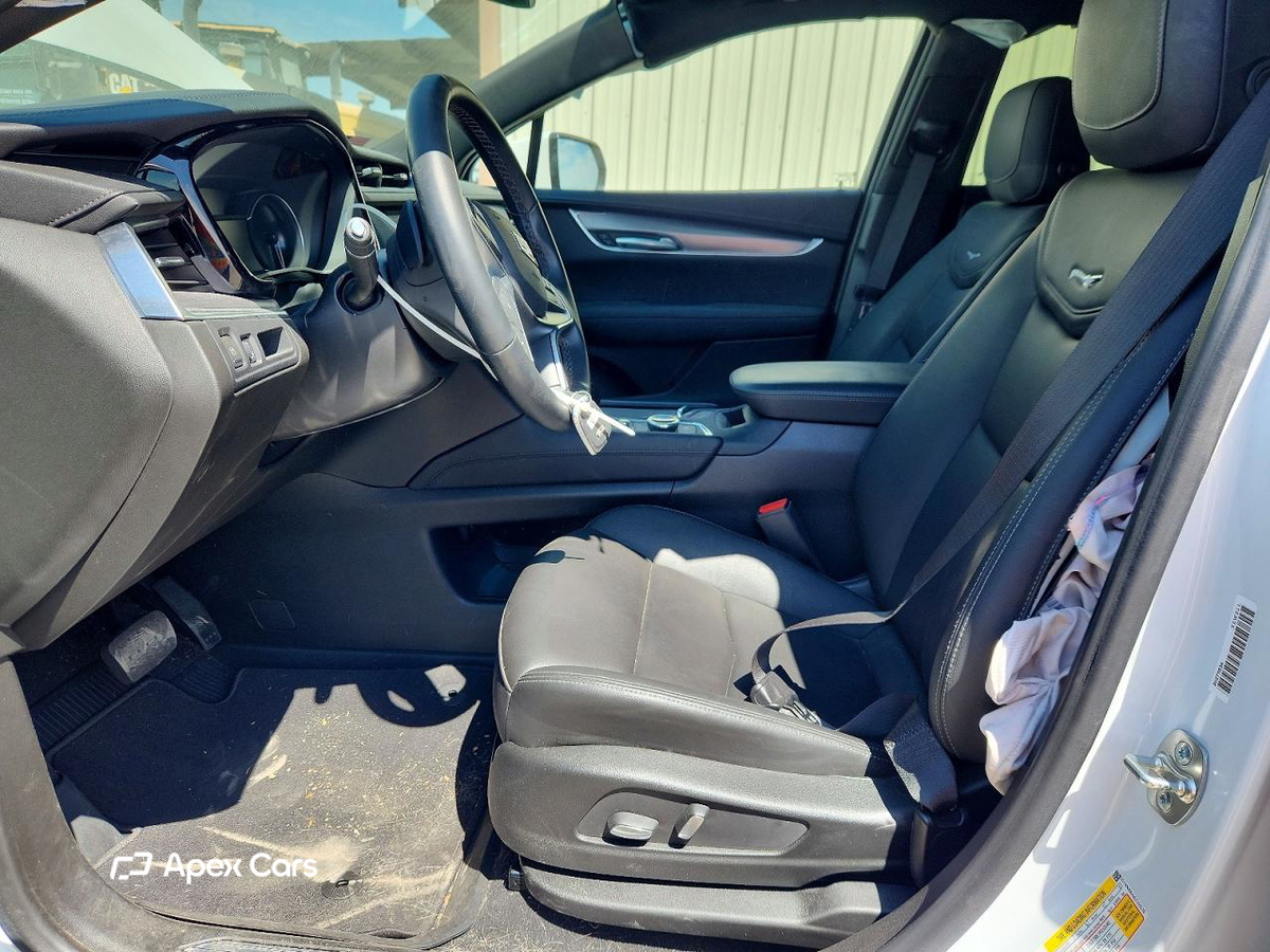 Cadillac XT5 2025
