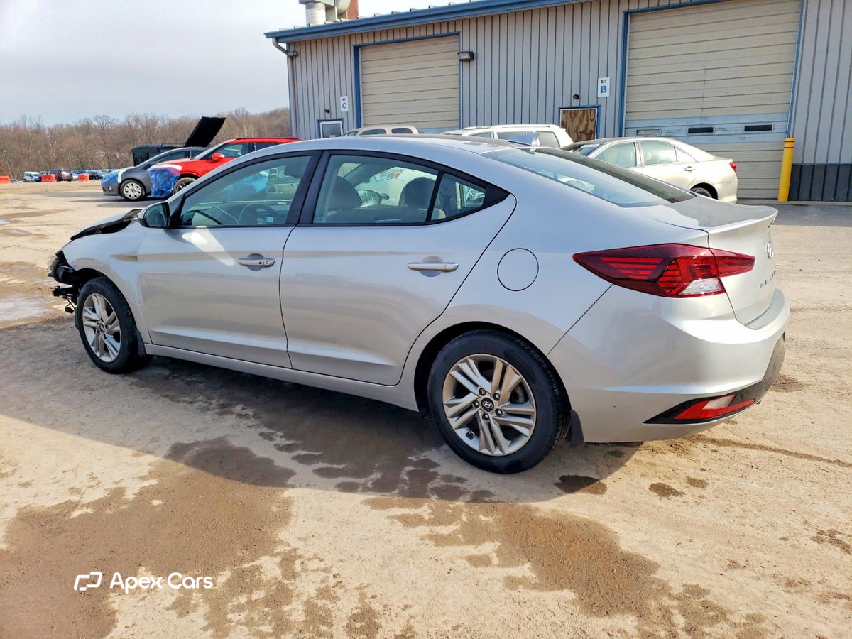 Hyundai Elantra 2020