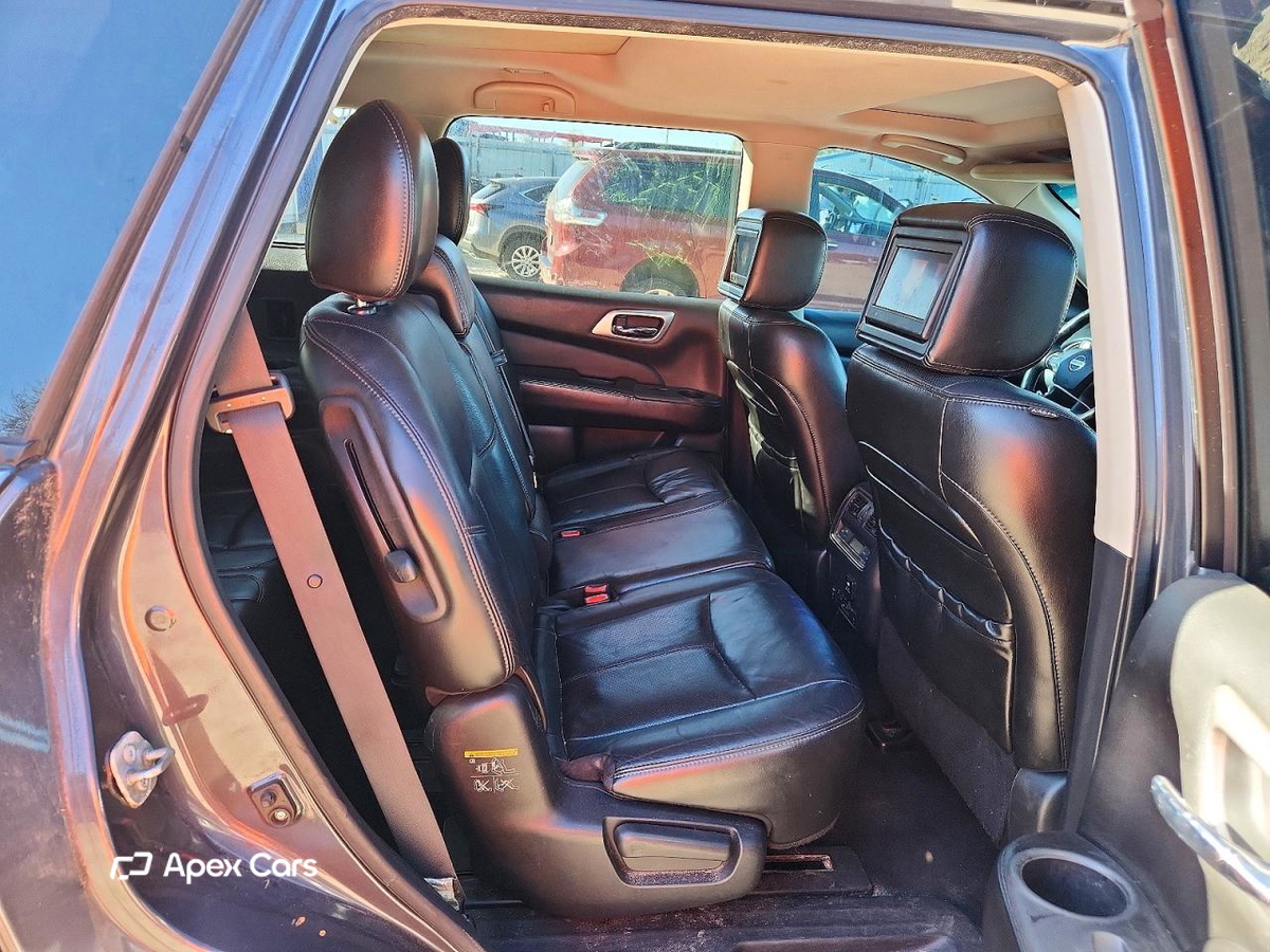 Nissan Pathfinder 2013