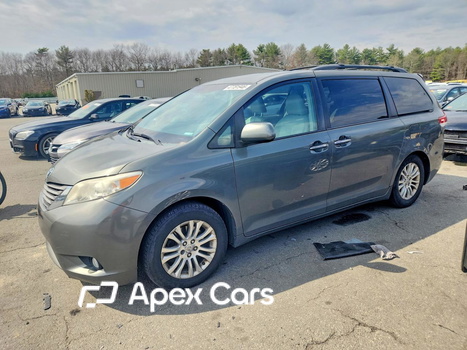 Toyota Sienna 2011 - Image 1 of 13