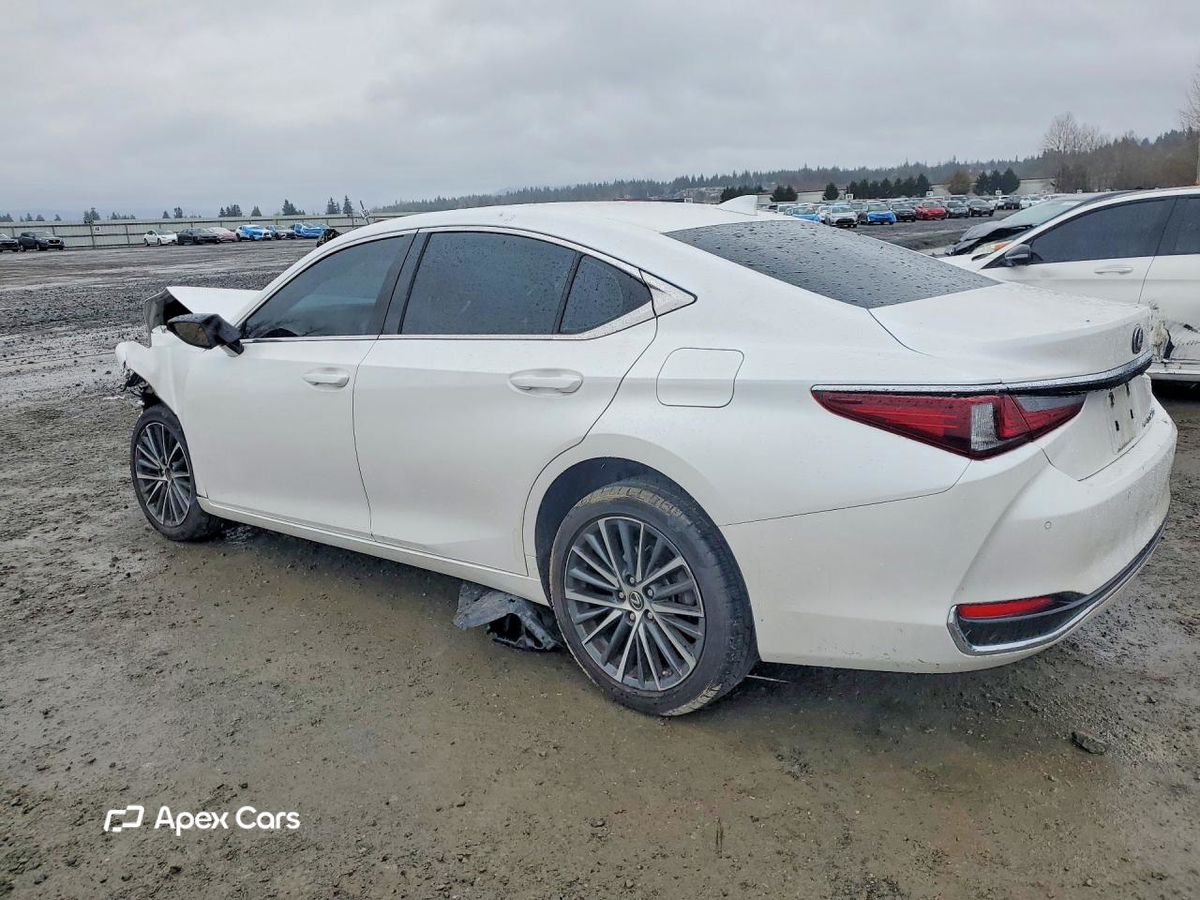 Lexus ES 2023