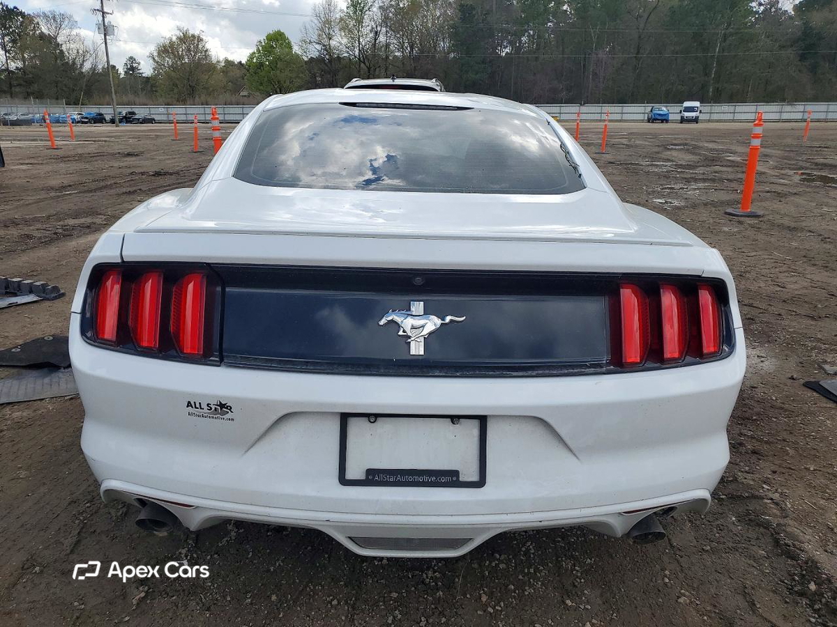 Ford Mustang 2015