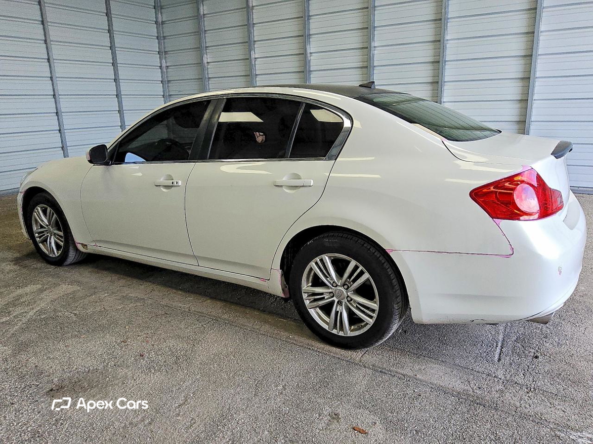Infiniti G 2013
