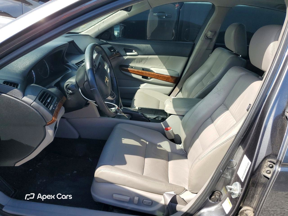 Honda Accord 2011