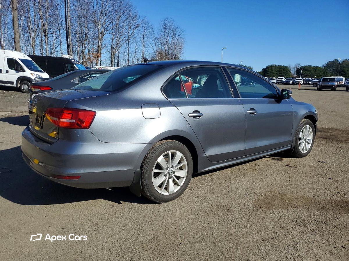 Volkswagen Jetta 2015