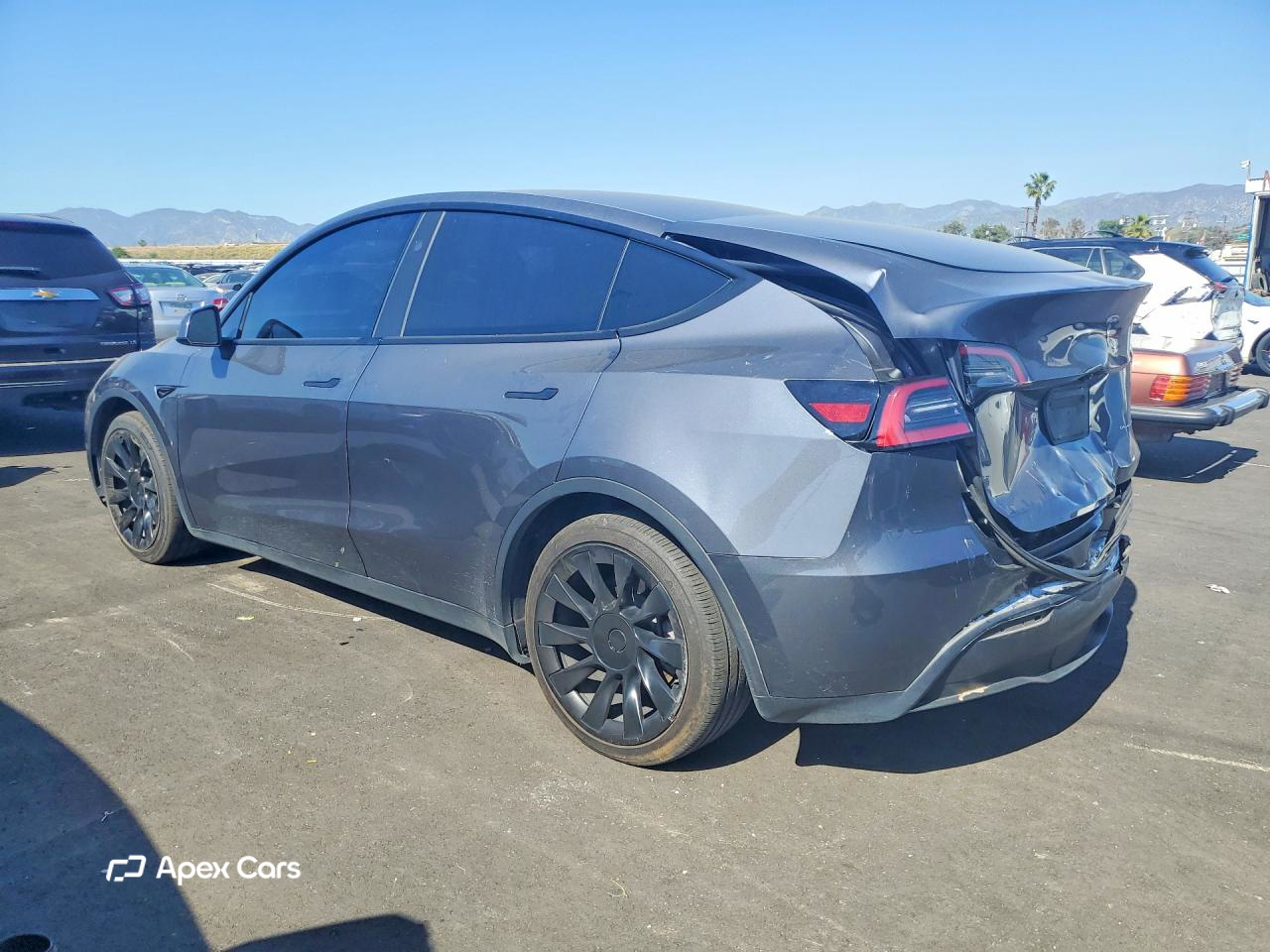 Tesla Model Y 2023