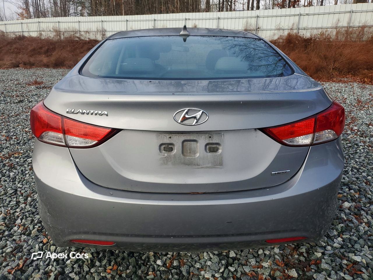 Hyundai Elantra 2011