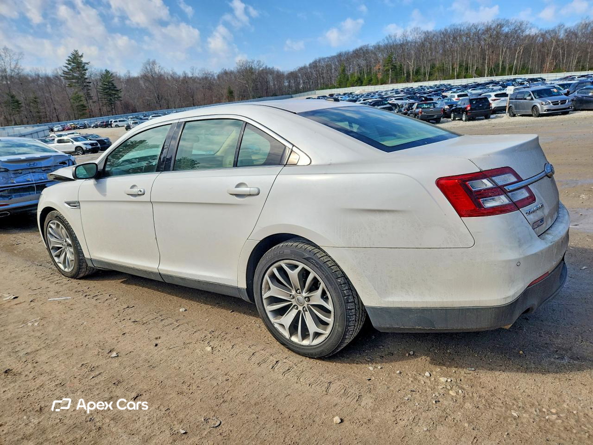 Ford Taurus 2013