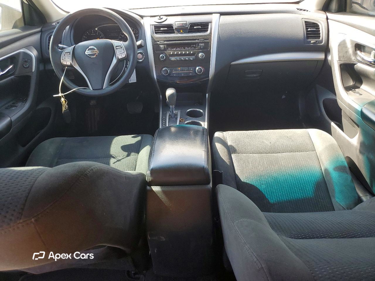 Nissan Altima 2015