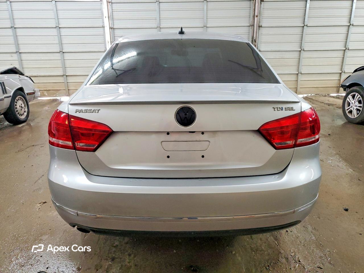 Volkswagen Passat 2013