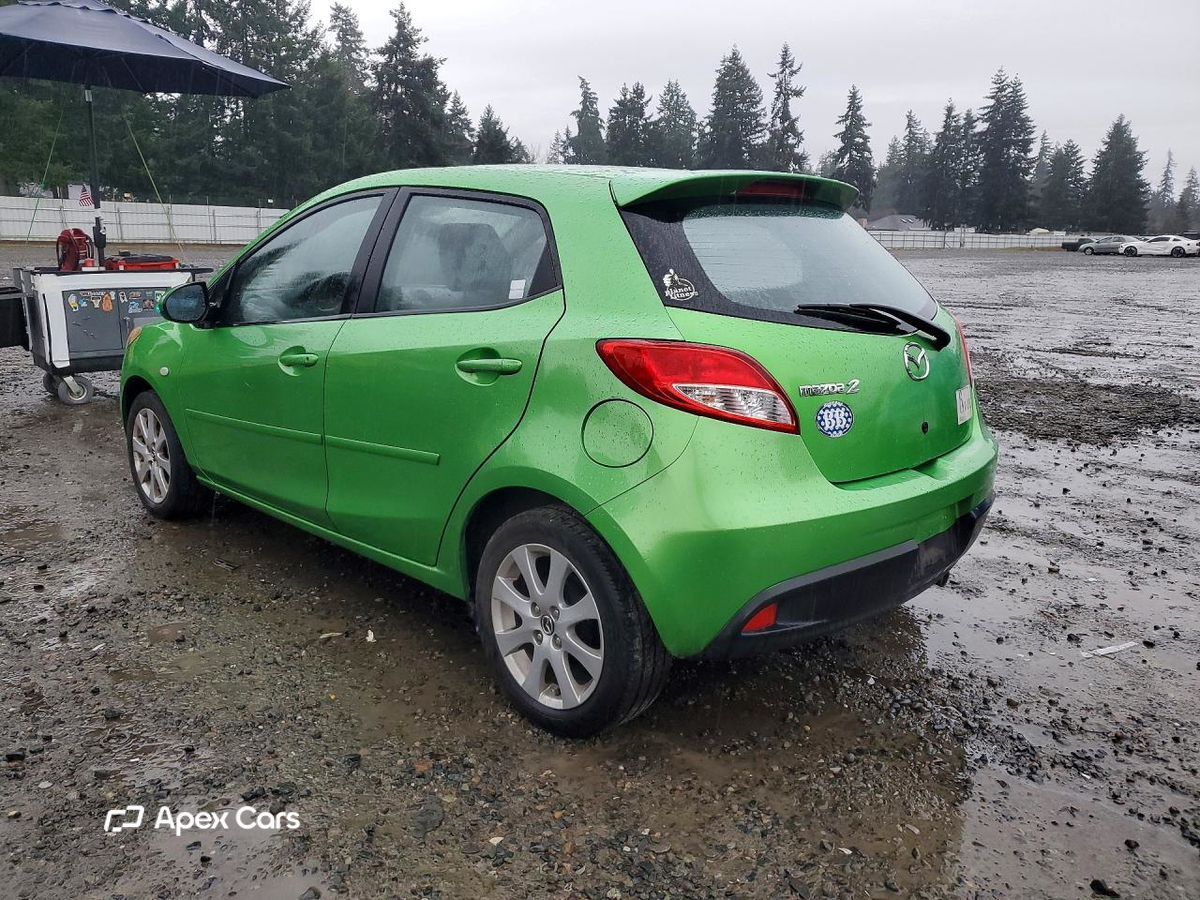 Mazda 2 2013