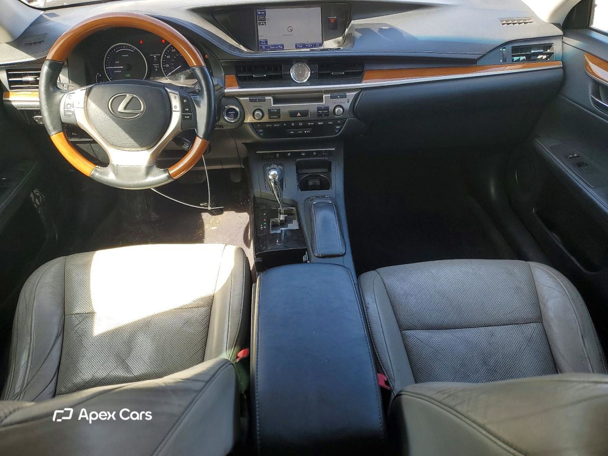 Lexus ES 2013