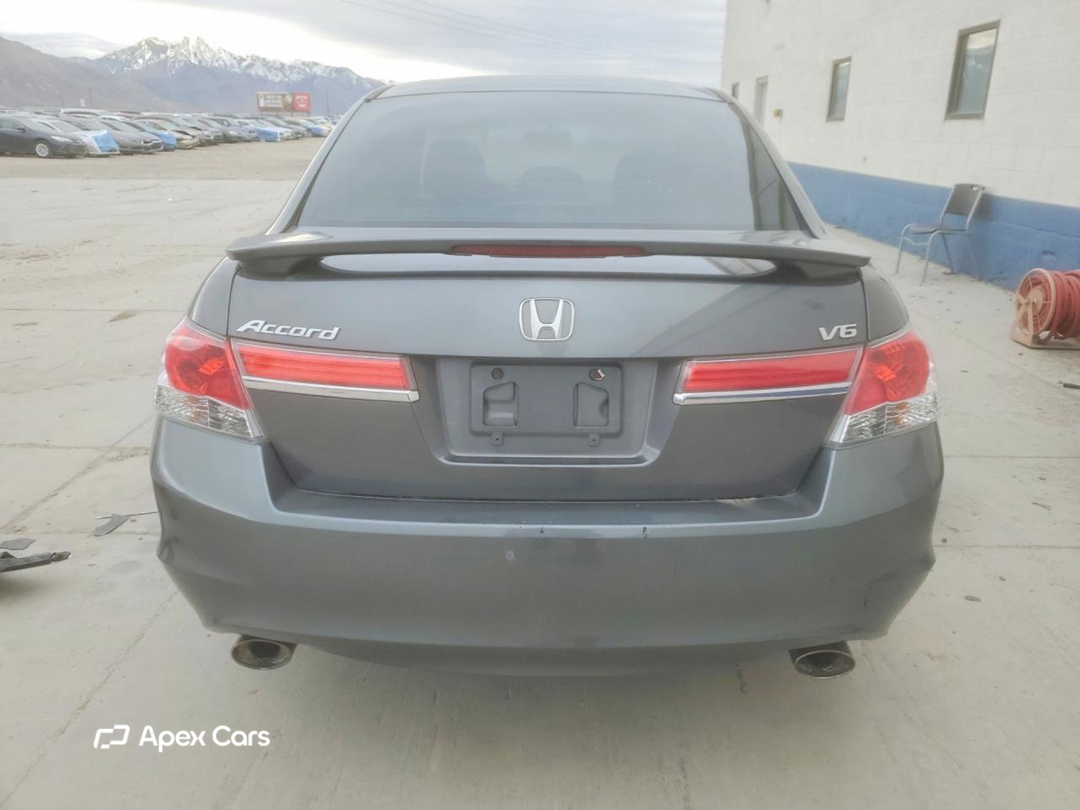 Honda Accord 2011