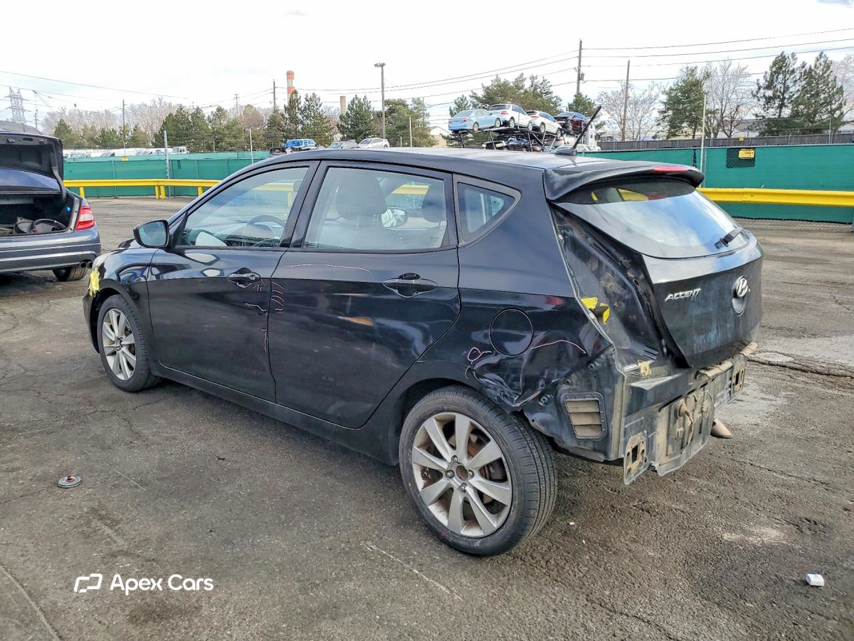Hyundai Accent 2012