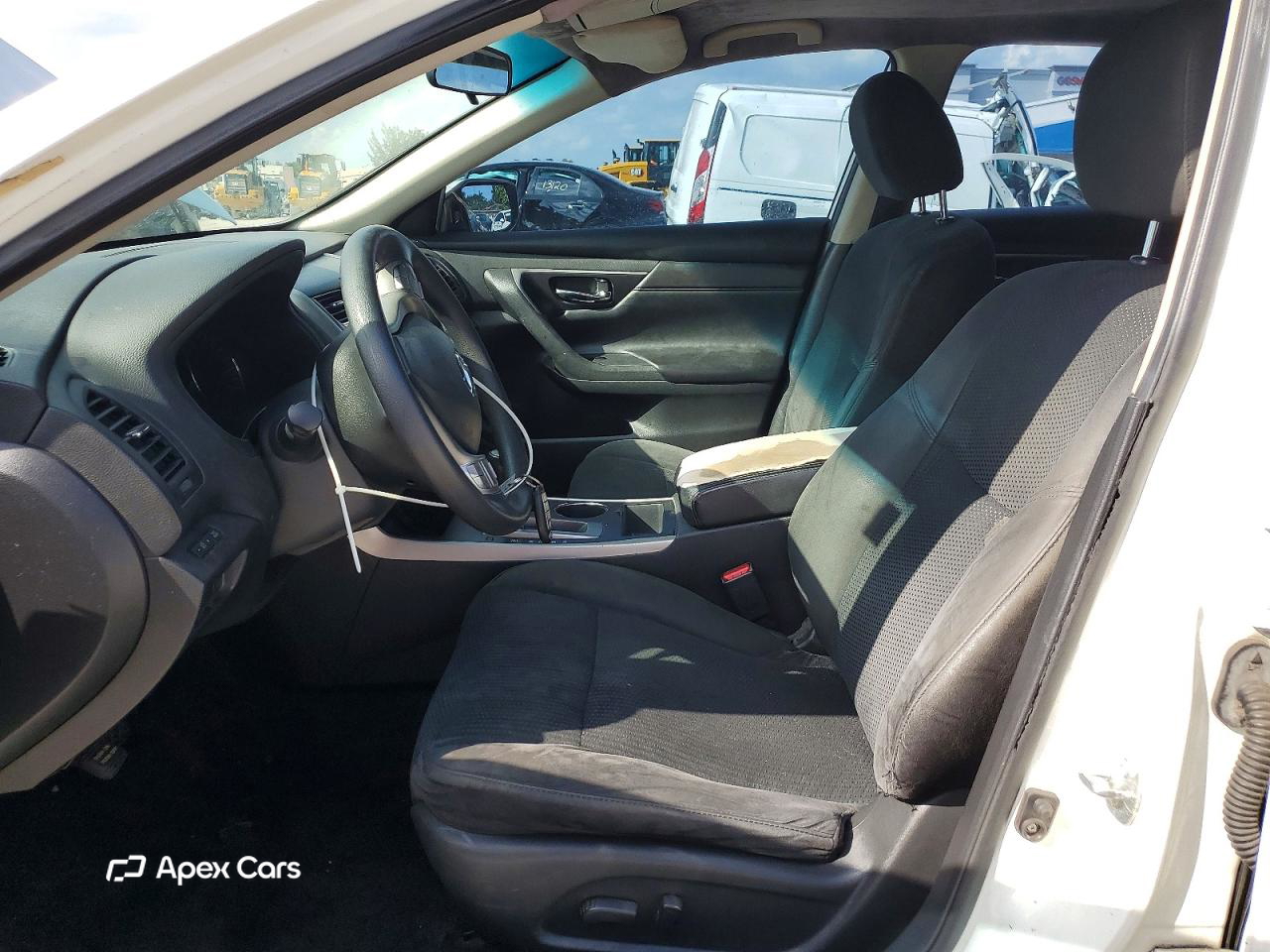 Nissan Altima 2015