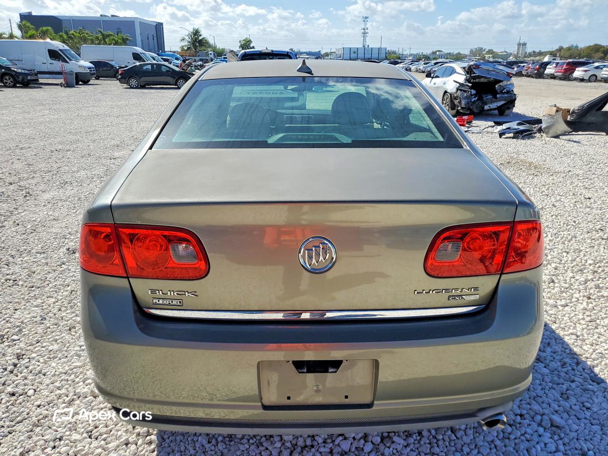 Buick Lucerne 2010