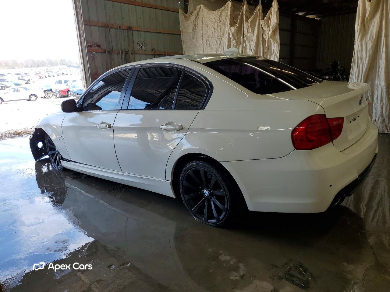 BMW Series 3 2009