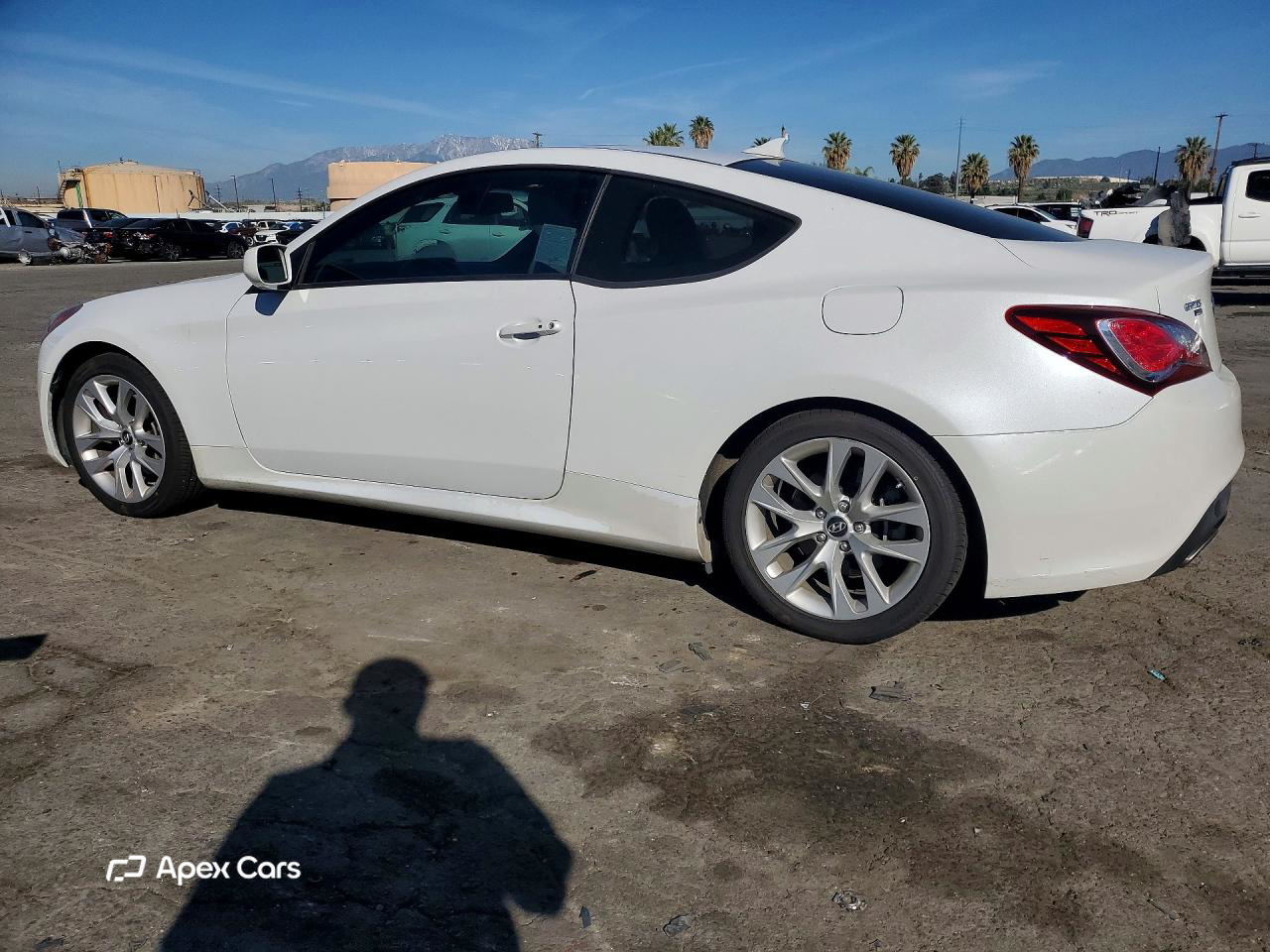 Hyundai Genesis 2013