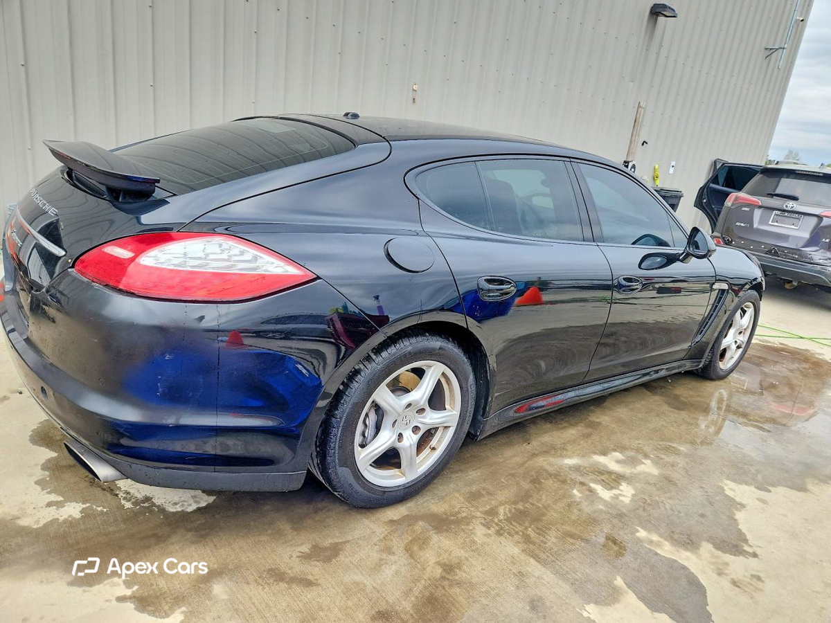 Porsche Panamera 2011
